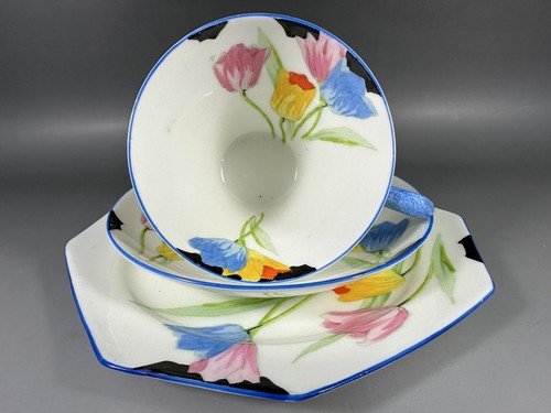 Royal Paragon Art Deco Tea Cup Trio Tulip Pattern - Excellent - Picture 12 of 22