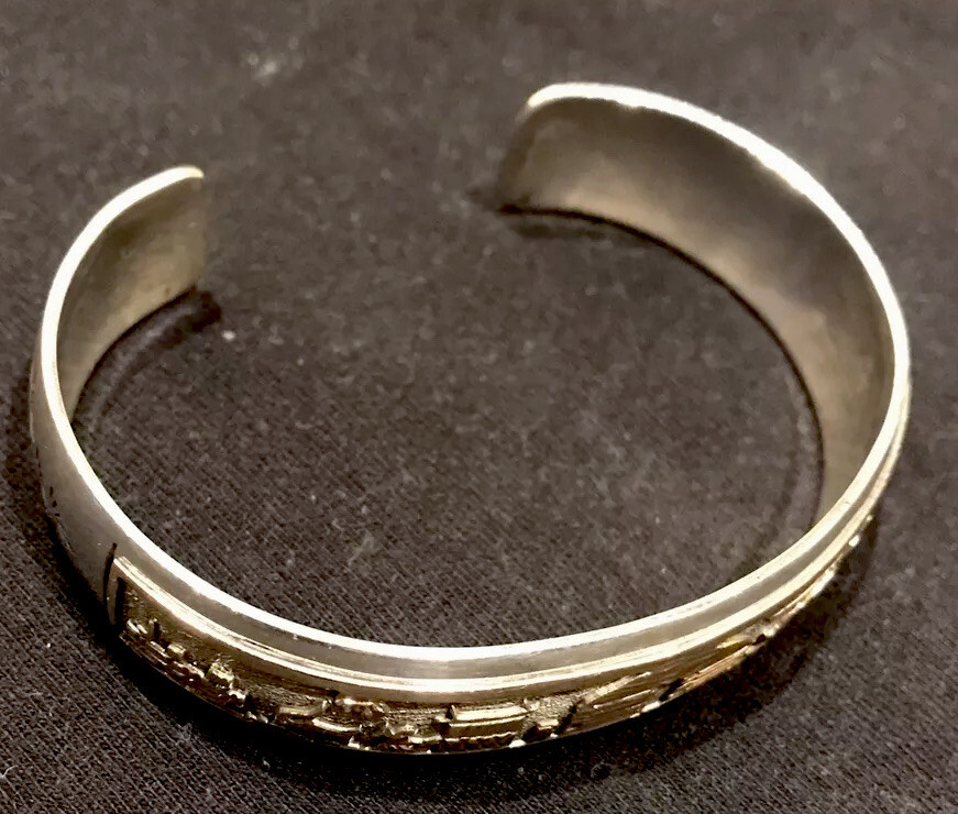 Wonderful Native American Navajo Sterling Silver Storyteller Bracelet Signed Wonderful Native American Navajo Sterling Silver Storyteller Bracelet Signed