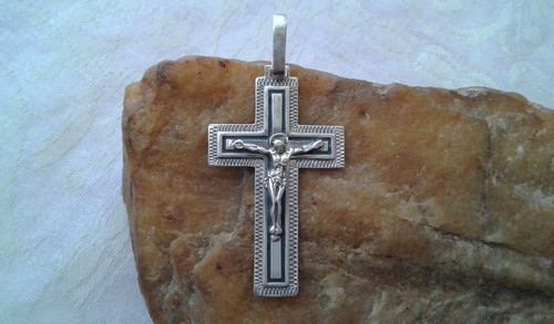 VINTAGE SOLID STERLING SILVER LARGER BOLD ORTHODOX CRUCIFIX "SAVE and PROTECT" - Picture 4 of 13