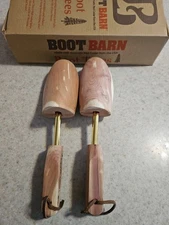 Boot Barn Cedar Wooden Shoe Trees Size L (546)