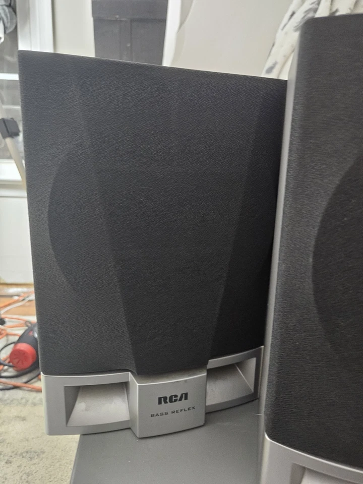 Working RCA RS2600 Digital Audio Sys 5-Disc CD, Dual Cassette Bass Re💪Speaker - Image 3 of 4