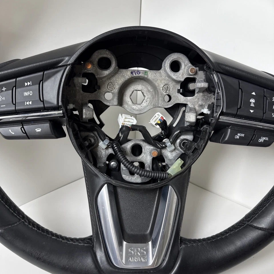 Mazda CX-5 2019 volante cuero negro con calefacción OEM Foto 2 de 4