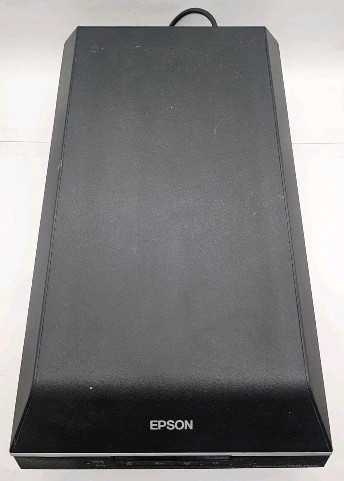 Escáner fotográfico Epson Perfection V550 con adaptador de corriente Foto 3 de 4