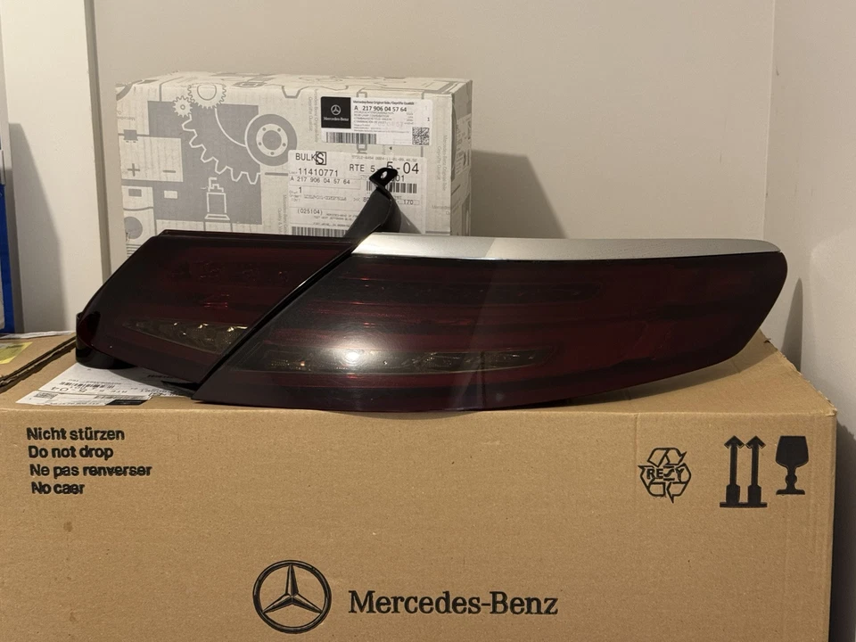 Juego de luces traseras OEM, tintadas, Mercedes-Benz Clase S cupé C217 Foto 2 de 4