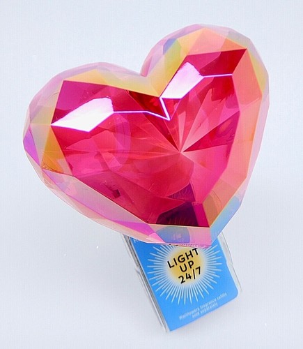 BATH & BODY WORKS VALENTINES PINK DIAMOND HEART WALLFLOWER PLUG IN NIGHT LIGHT - Picture 2 of 5