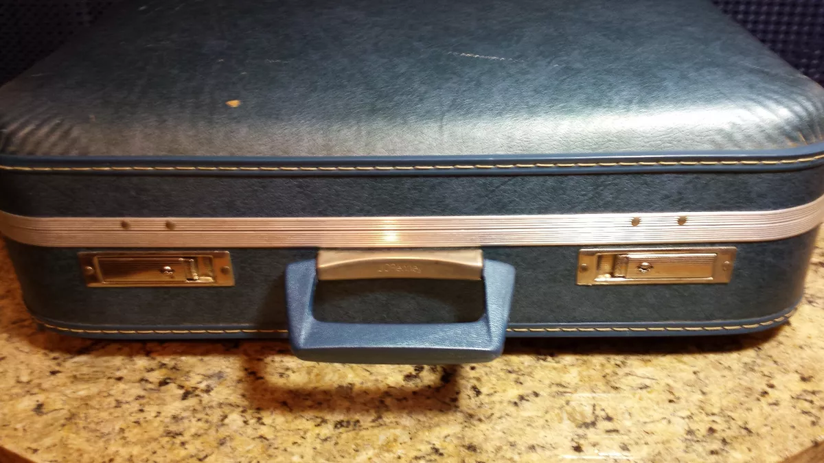 JC Penney Blue Luggage Vintage Mid Century Hard Shell Suitcase 21 x 15.5 x 6