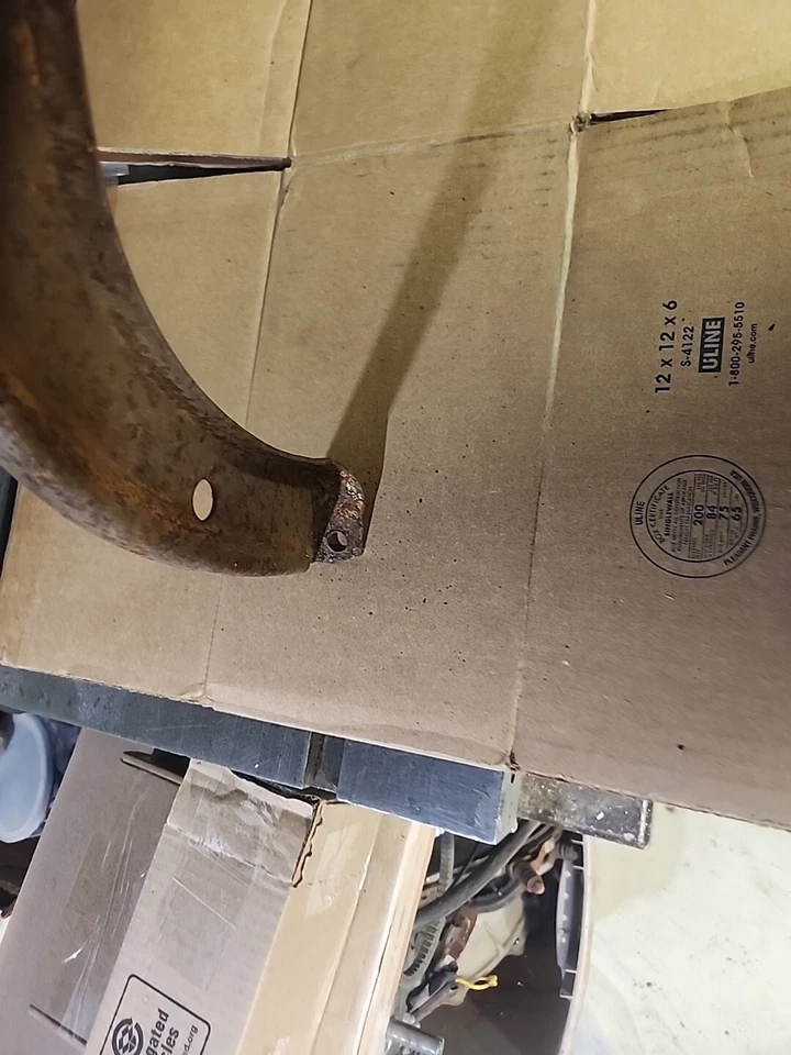 Soporte guardabarros delantero original para camioneta Ford 1948-1952 F1-F6 1949 1950 1951 Foto 4 de 4