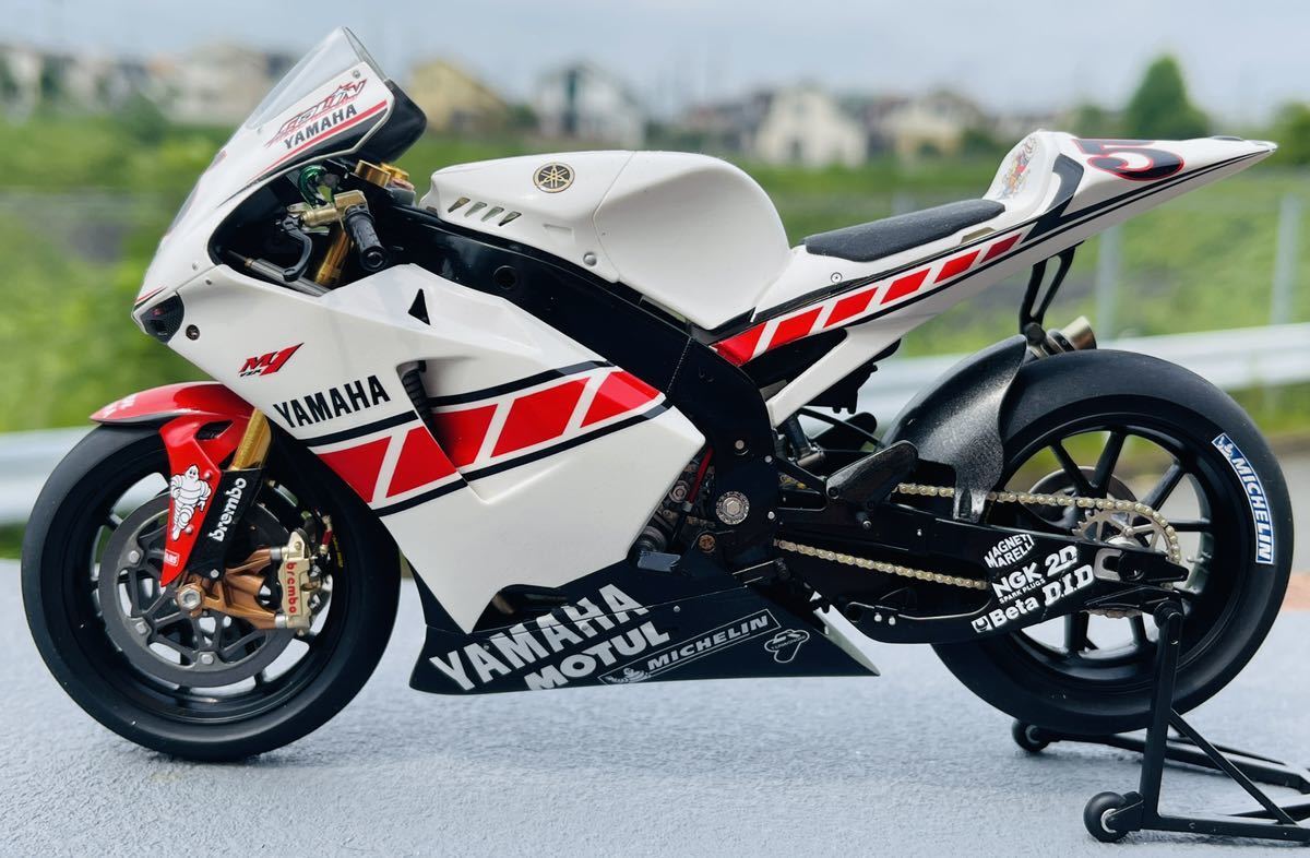 Homemade Tamiya 1/12 No.105 Yamaha YZR-M1 50th Anniversary Homemade Tamiya 1/12 No.105 Yamaha YZR-M1 50th Anniversary