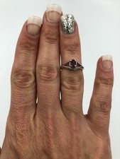 Stunning Sterling Silver Vintage 925 Cocktail Purple Cz Stone Ring Beautiful