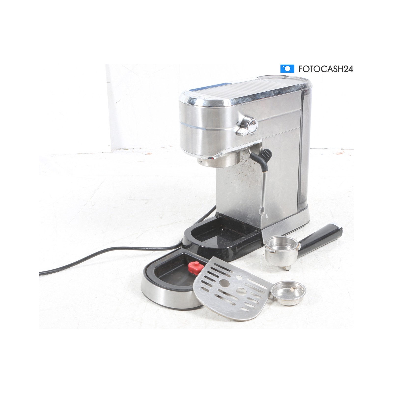 OEM CM5418-GS Espresso Machine With Filter + Defective (286036)