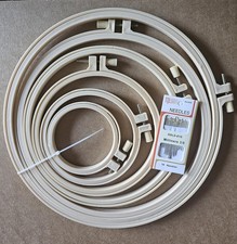 6 Pieces Embroidery Hoop 3.6 to 10.7 Inches Plastic Cross Stitch Hoop with 16PCS