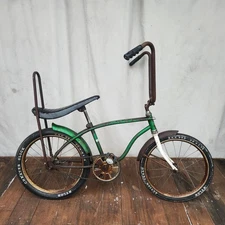 1970s Huffy-Grant's Green Draggin Muscle Bike Cheater Slick 20 Inch- SURVIVOR