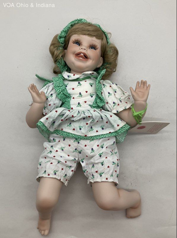 Hamilton Collection Shannon Porcelain Doll Cindy Marschner Rolfe 1992 Vintage