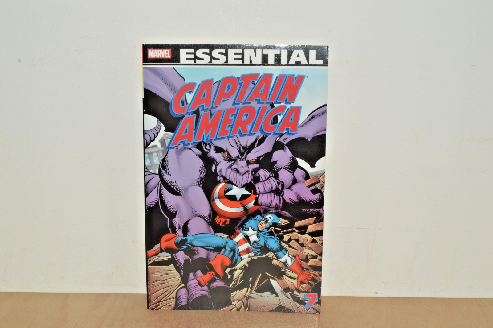 Marvel Comics Essential Captain America Volume 7 - TPB (#G1) 1st Ptg