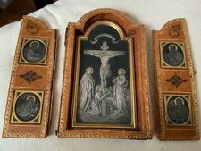 Vtg French Leather Triptych Etched Metal of CRUCIFIXION + 4 Medalions, Gilt