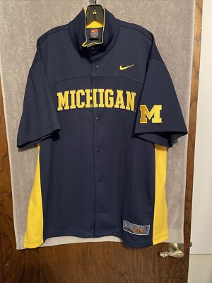 Nike Elite Michigan Wolverines Basketball Warm Up Jacket Men s Large Snap Down