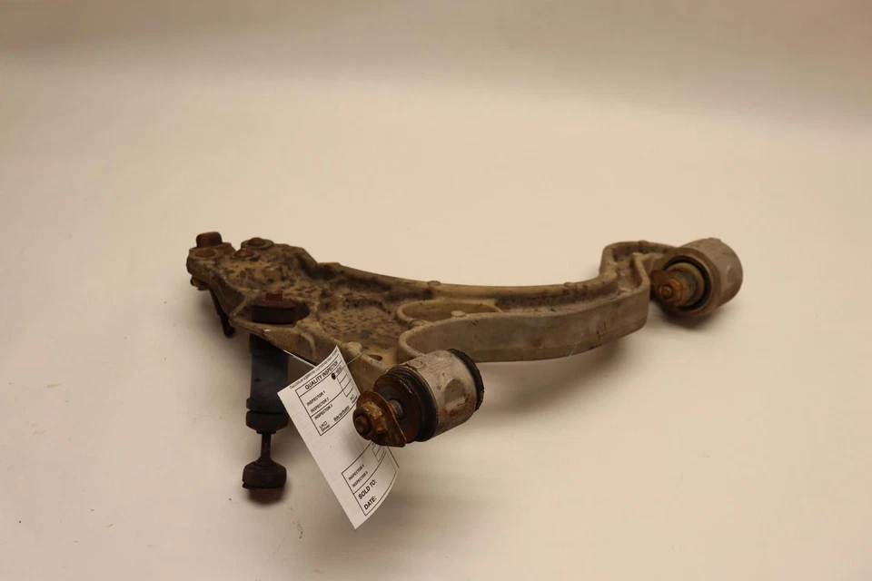 Brazo de control de suspensión inferior delantero derecho Cadillac Deville 2000-2005 OEM Foto 2 de 3