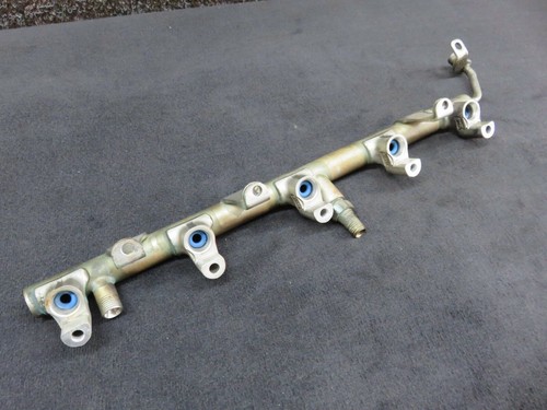 Audi S6 4F S8 4E V10 Kraftstoffverteiler links Rail Einspritzleiste 07L133315A