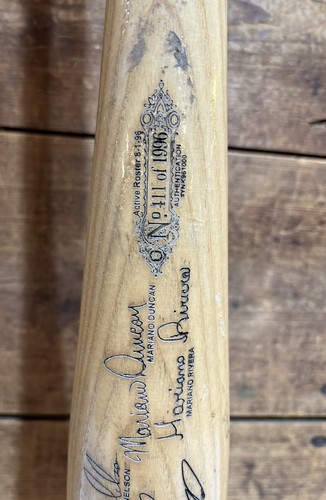 NY Yankees: bate de béisbol Heavy Hitter, grabado, 1996 lista activa - 411/1996 - Imagen 3 de 9