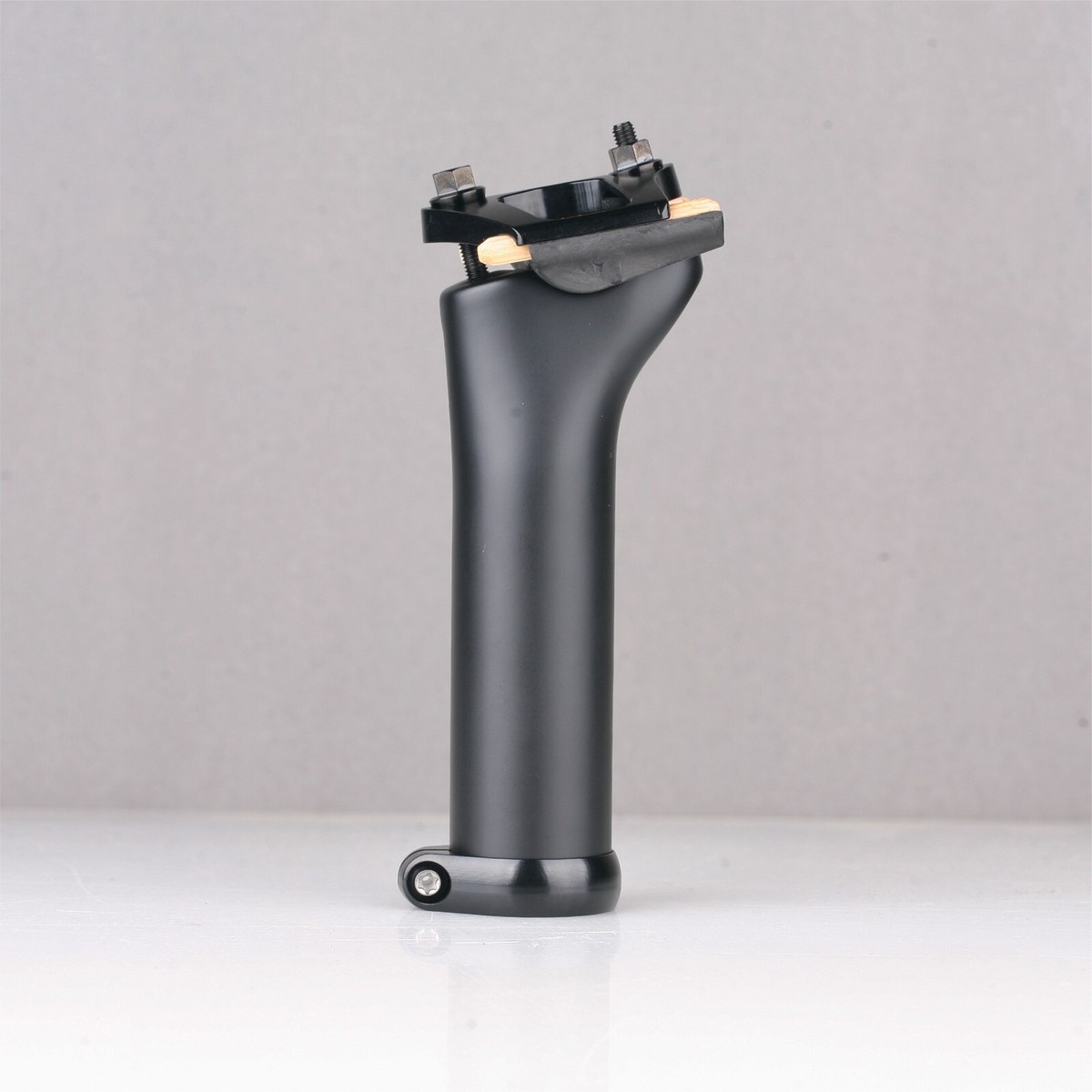 トレック シートポストTrek Madone carbon Seatmast Trek Madone SL Carbon Internal Seatmast Cap - Trek Bikes