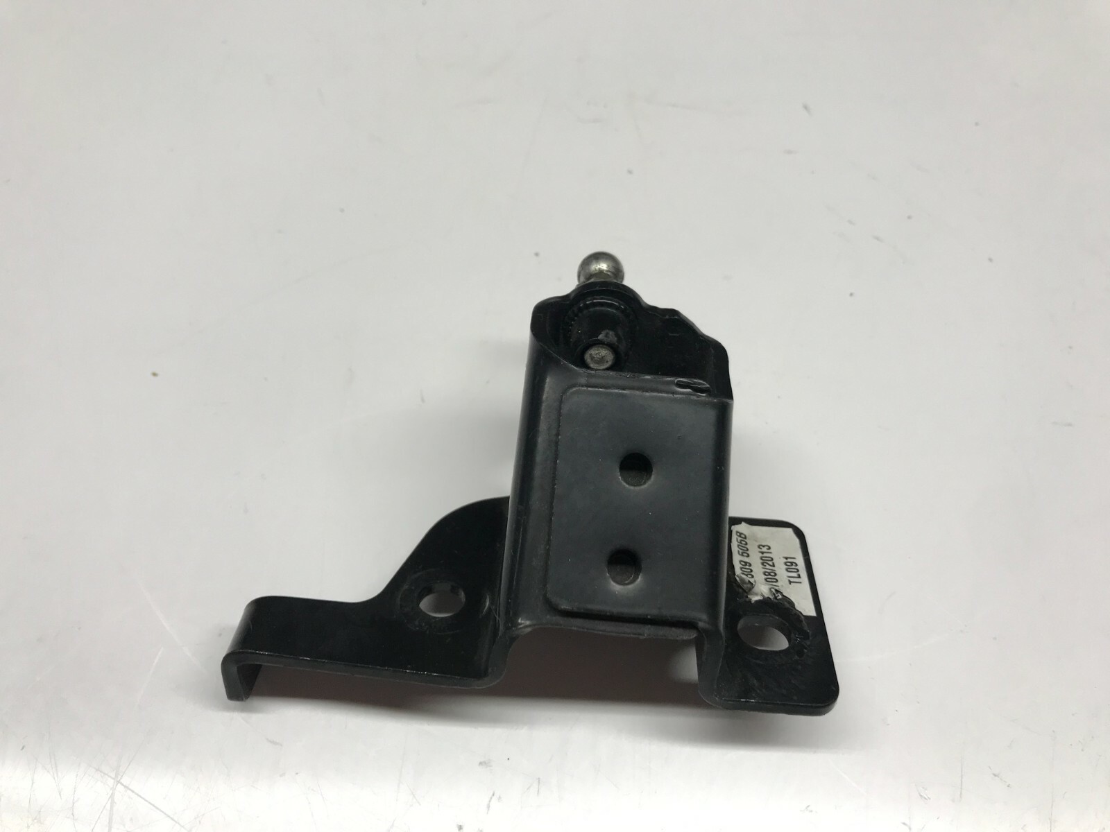LAMBORGHINI HURACAN LP610 REAR LEFT HOOD MOUNTING BRACKET LOCK OEM 4T0809505B