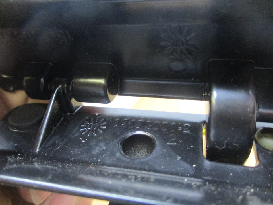 Manija de puerta exterior GM (trasera) 15173051 Foto 4 de 4