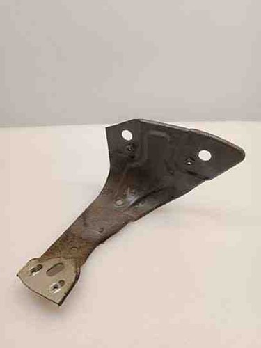 VW PASSAT B7 362 Kotflügelhalter vorne rechts 3AA821142 2.00 Diesel 25556209