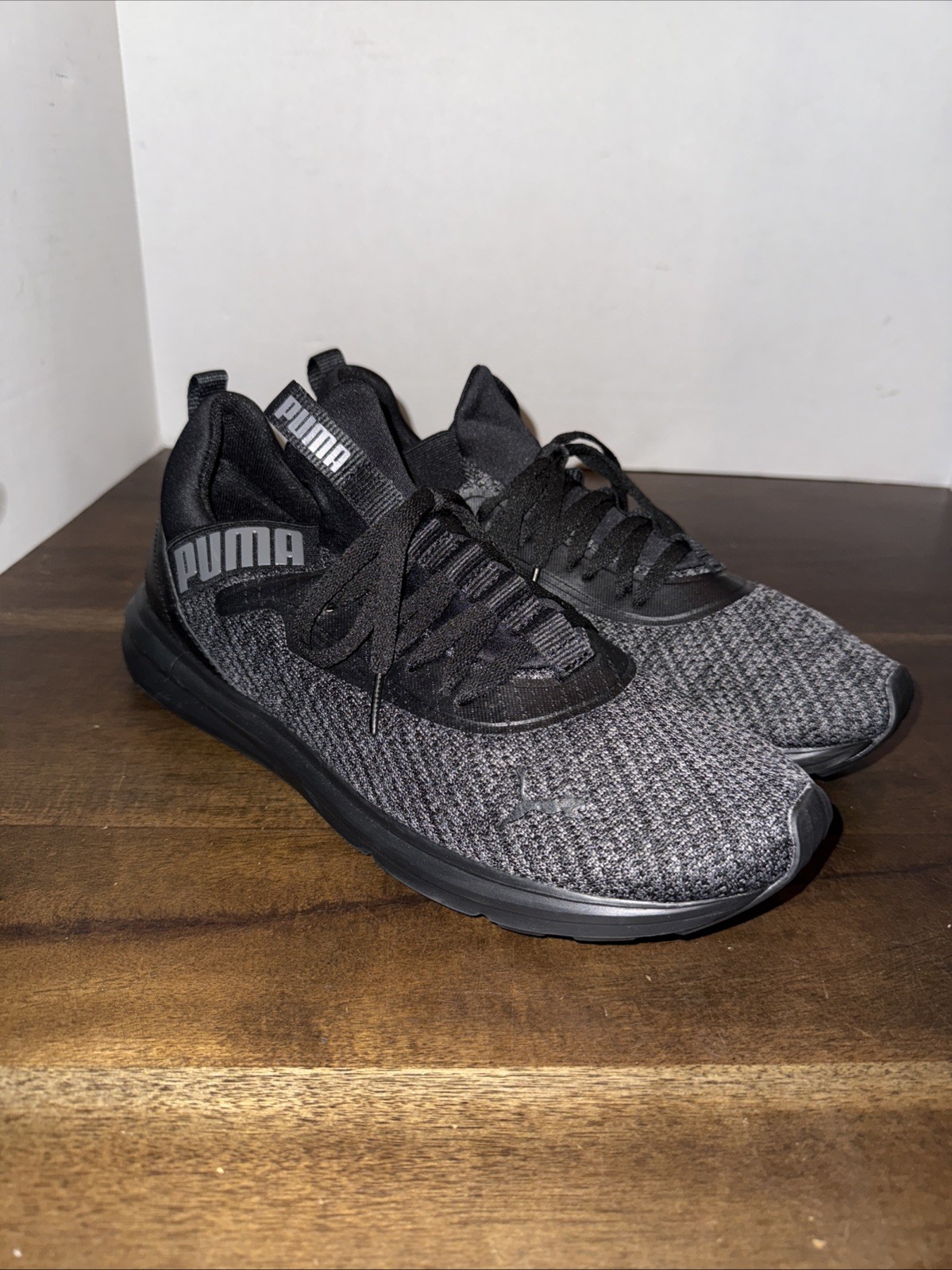 SAOLA Scarpe da corsa Puma uomo Enzo Beta tessuto V3 377982 01 nere sneakers taglia 10