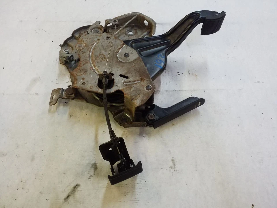 Pedal de freno de estacionamiento de emergencia | Se adapta a 11 12 13 14 15 16 Ford F250 F350 F450 F550 Foto 2 de 4