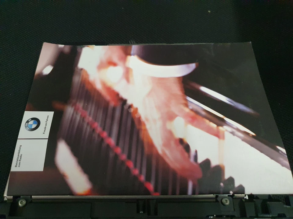 BMW E81 E82 E87 E88 E90 E91 E92 E93 CD-Radio Business 9177209 Betriebsanleitung - Bild 2 von 4