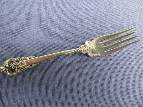 Wallace Grand Baroque Sterling Silver Serving Meat Fork   8 1/4"