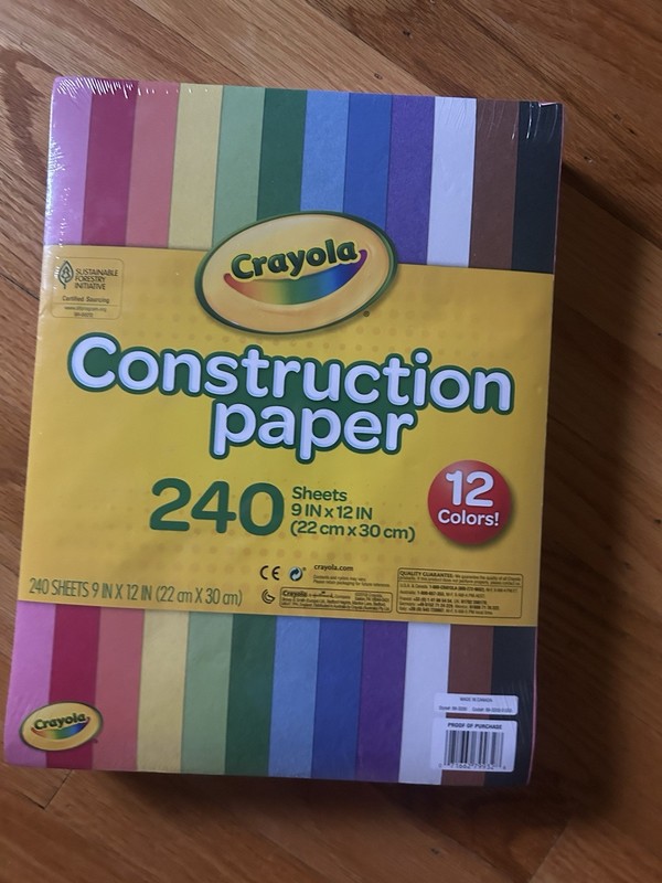NEW SEALED 240 SHEET 12 COLOR CONSTRUCTION PAPER PACK 