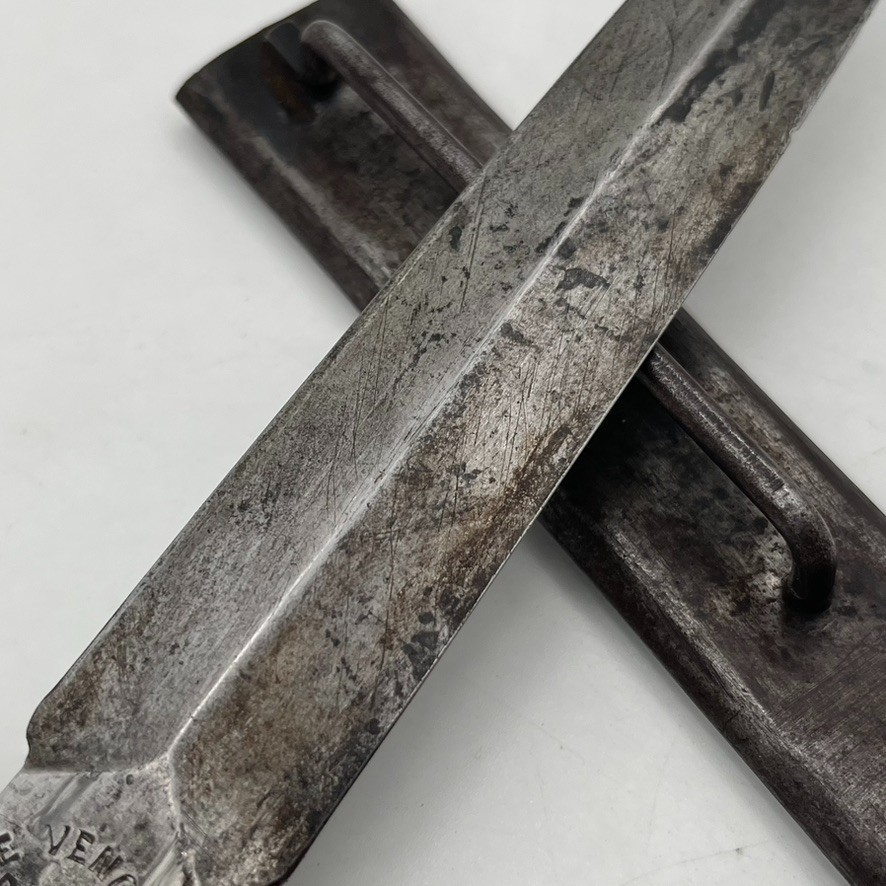 ORIGINAL FRENCH WWI W/ Sheath FIGHTING KNIFE by J. DELAIRE-LE VENGEUR de 1870