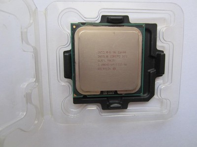 Intel Core 2 Duo Processor E8400  SLAPL 3.00GHz 6M 1333 LGA 775 mit Lüfter