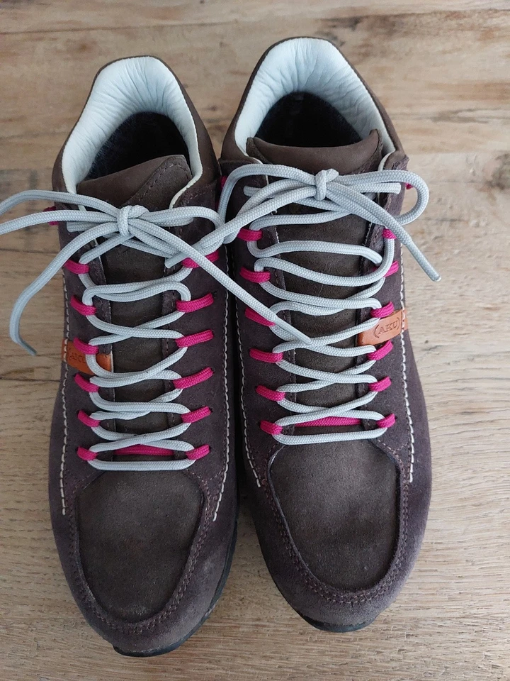 Wanderschuhe, Gr. 40 warm gefüttert, AKU, neuwertig, braunes Wildleder