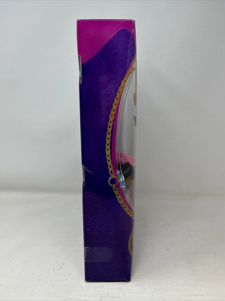 美泰 2009 年芭比娃娃“So In Style Grace & Courtney”损坏盒未拆封 — 第 4/4 张图片