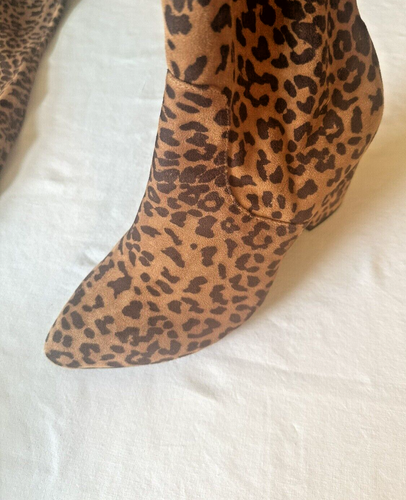 Botas de gamuza sintética leopardo pantorrilla ancha por encima de la rodilla para mujer talla 10W - Imagen 8 de 8