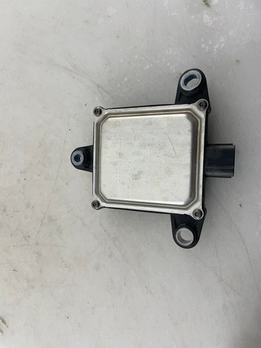 OEM | 2022 - 2023 Subaru WRX Rear Blind Spot Radar Monitor Sensor #87611 VC002- - Picture 2 of 3