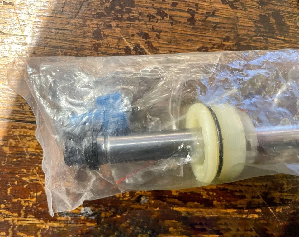 Manitou Zugstufendämpfer Manitou Mattoc Comp MY22 - Bild 2 von 3