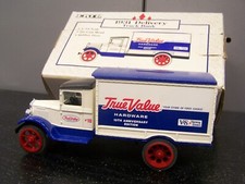 Ertl Diecast True Value Hardware 1931 Hawkeye Delivery Truck Bank 10 in Series