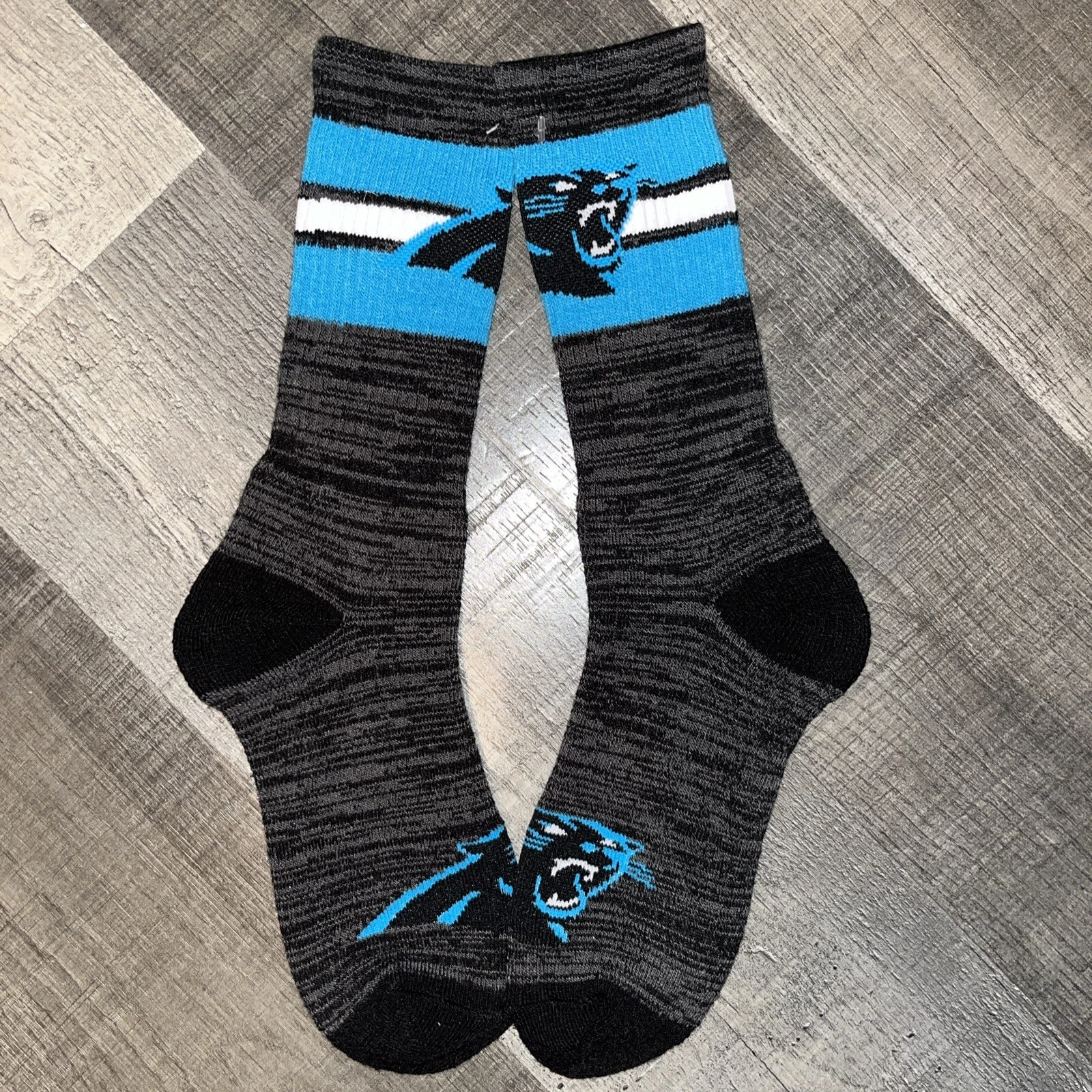 CAROLINA PANTHERS football FOOTBALL TEAM LOGO FIRST STRING CREW LENGTH SOCKS LARGE