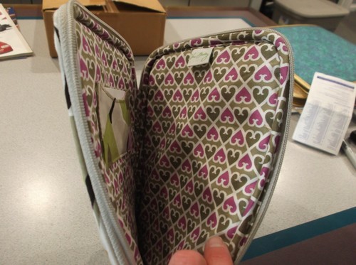 Custodia portafoglio Vera Bradley avorio viola verde lime e marrone 7" larghezza 9" altezza nuova con etichette - Foto 3 di 5