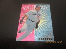 MIKE PIAZZA DODGERS 1996 UPPER DECK BEAT THE ODDS CARD #145