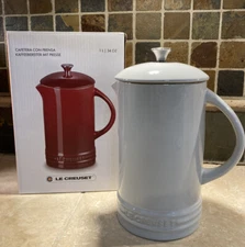 "Vapeur" LE CREUSET 34 Oz Large French Coffee Press NWT Stoneware Light Gray