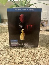 It Blu-ray w/sleeve, CIB W/DVD and Blu-Ray