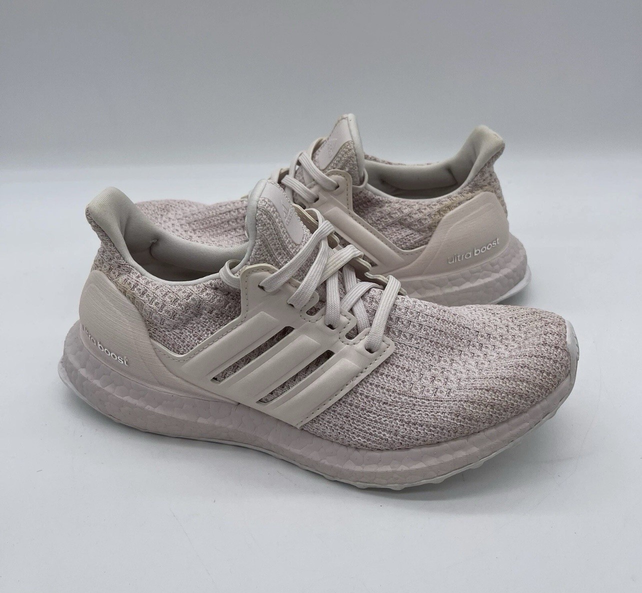 Adidas UltraBoost ‘Orchid Tint’ Women’s Size 6 Running Shoes Adidas UltraBoost ‘Orchid Tint’ Women’s Size 6 Running Shoes