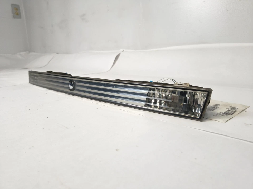 BMW 745i 2002-2005 tapa maletero matrícula panel lámpara de respaldo 63216908711 OEM Foto 2 de 4