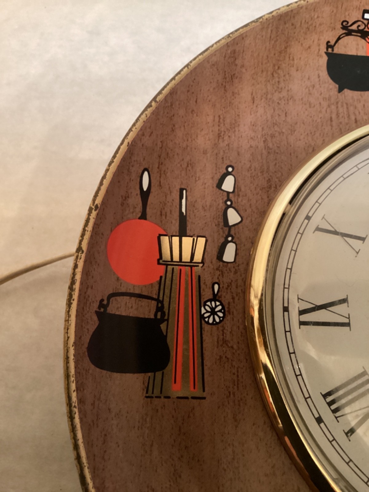 Vintage SPARTUS Kitchen Wall Clock Mid Century MCM DECOR for PARTS or REPAIR