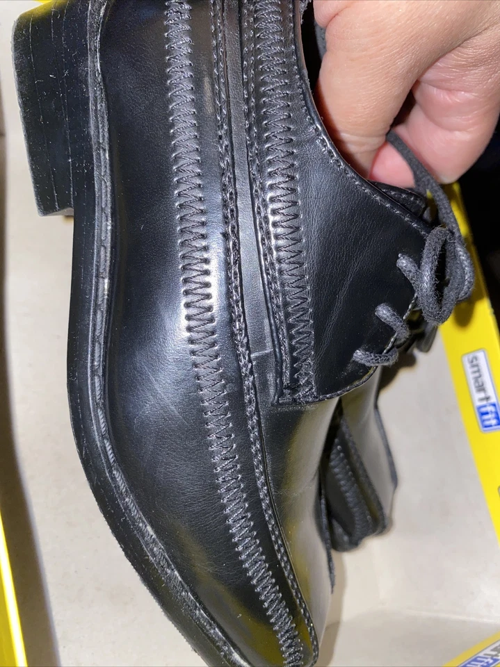 Stacy Adams Toddler Boy 9M Black Dress Shoes Fake Leather Lace Up Shiny - Image 3 of 4