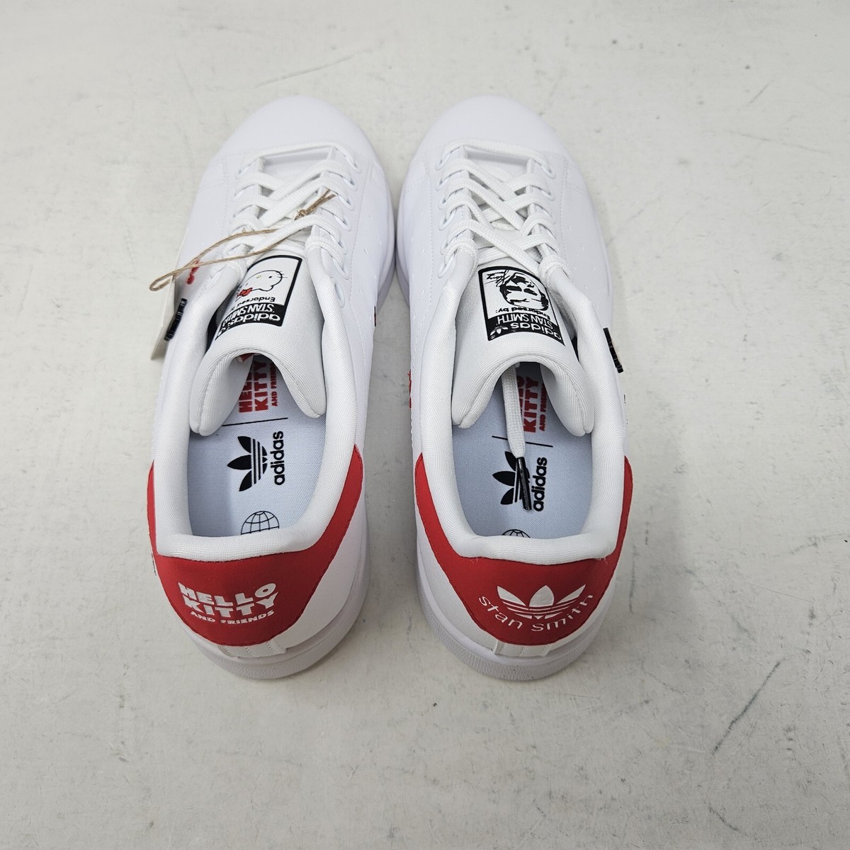 Adidas x HELLO KITTY Stan Smith Classic White Shoe / HQ1901 Adidas x HELLO KITTY Stan Smith Classic White Shoe / HQ1901